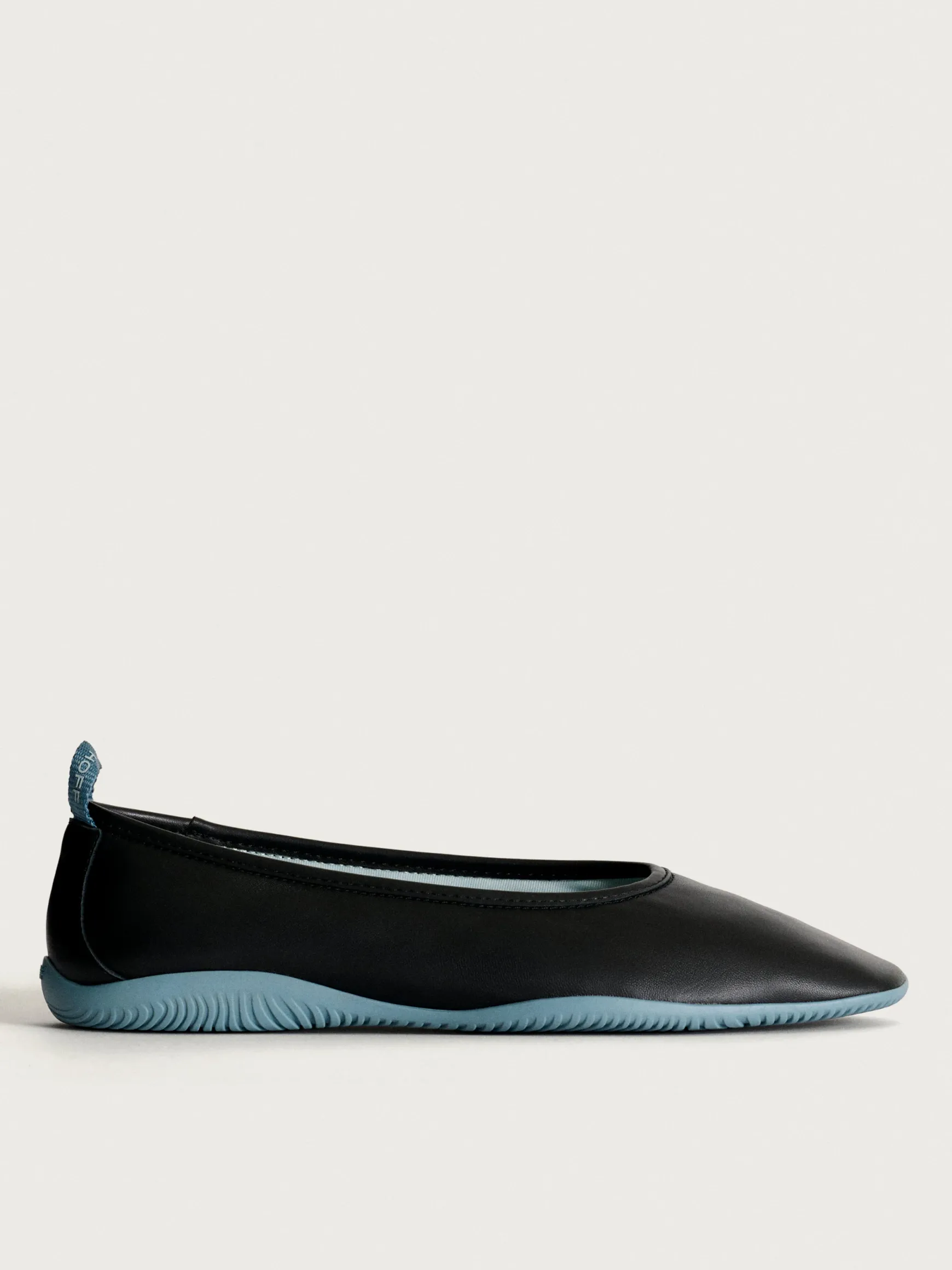 ballerine_garnier_noire_4.webp HOFF Chaussure Plate*BALLERINE GARNIER NOIRE