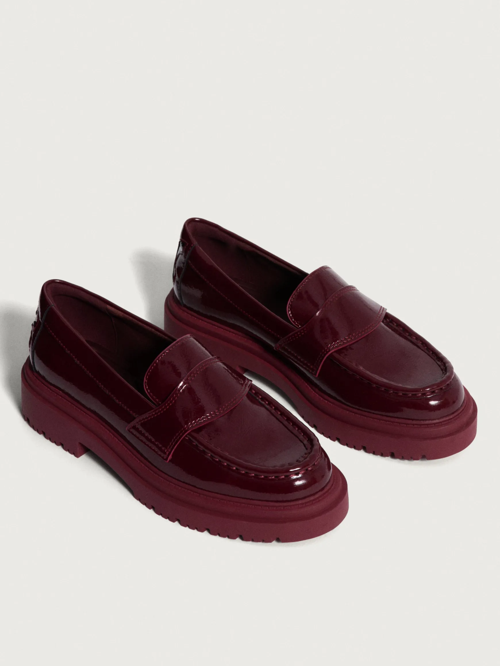 mocassin_school_vin_1.webp HOFF Chaussure Plate*MOCASSIN SCHOOL VIN
